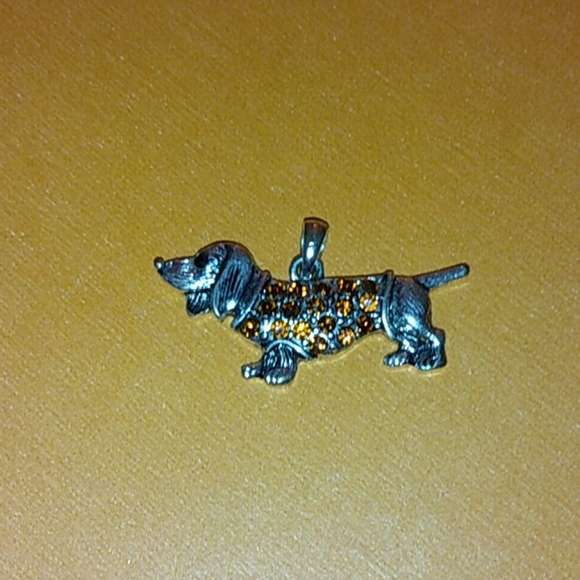 Charm - Picture 3 of 5